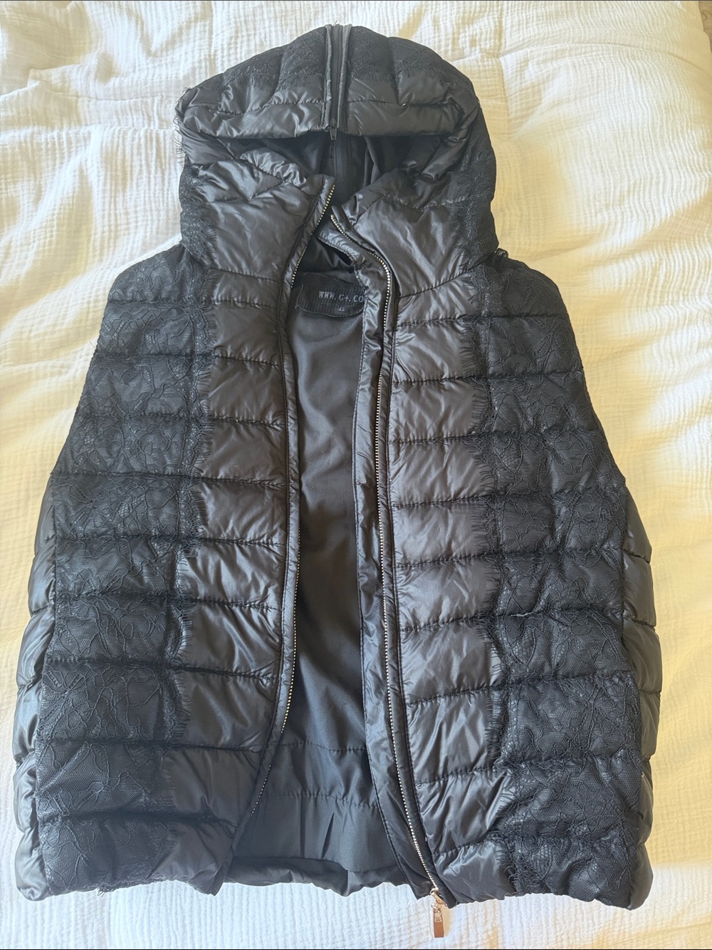 VINTAGE Black Hooded Puffer Vest with Lace. Hoodie Has A Zipper